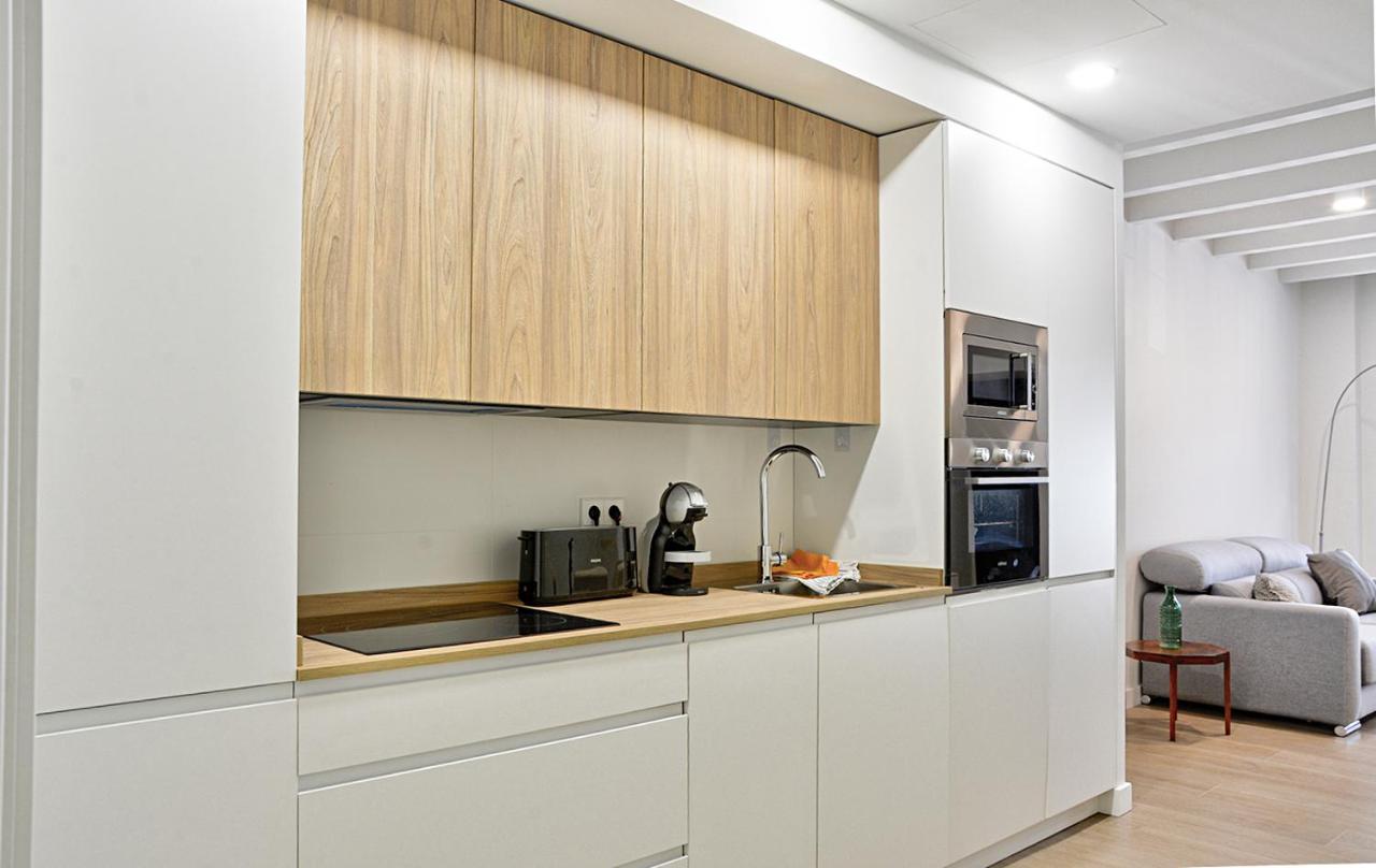 Apartamento De Dos Dormitorios En Triana Sevilla Exterior foto
