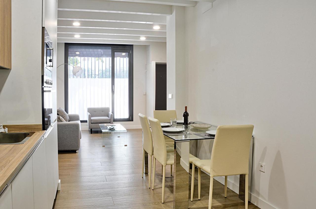 Apartamento De Dos Dormitorios En Triana Sevilla Exterior foto
