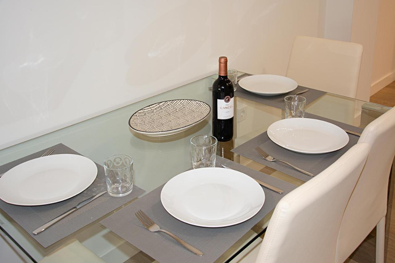 Apartamento De Dos Dormitorios En Triana Sevilla Exterior foto